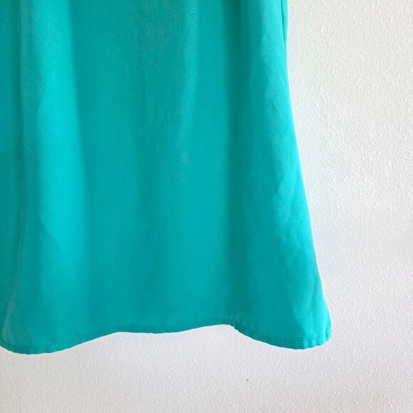 Talbots Workwear Sleeveless Blouse Basic Green Office Career Lightweight Top - Picture 3 of 7